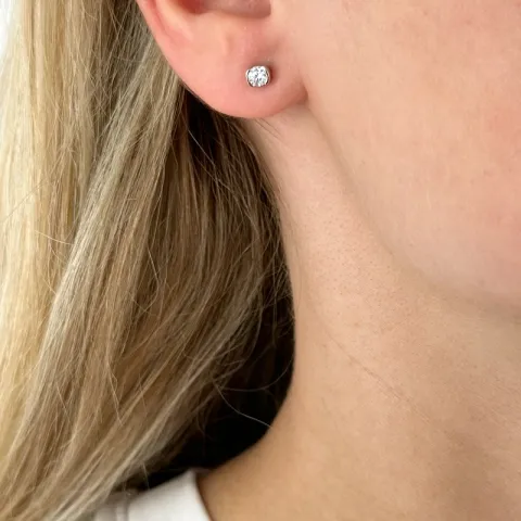 3,5-4 mm zirkon ørestikker i sølv