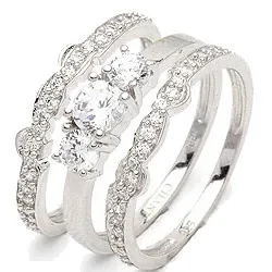 Kollektionsprøve tre i en zirkon ring i sølv