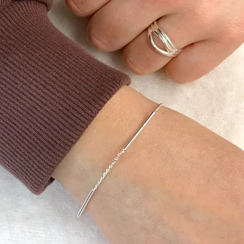 armbånd i sølv 17 plus 3 cm x 1,5 mm