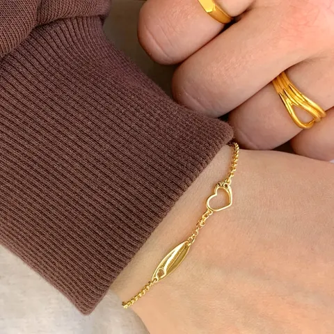 hjerte armbånd i forgyldt sølv med vedhæng i forgyldt sølv