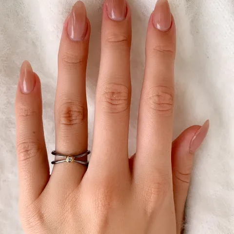 Dark Harmony ring i sort rhodineret sølv med forgyldt sølv