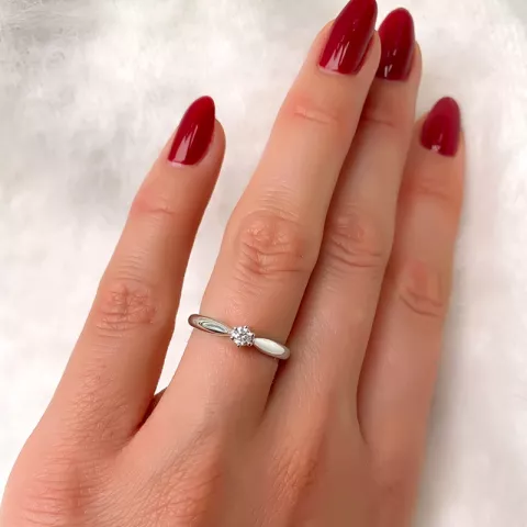 Kampagne - diamant ring i 14 karat hvidguld 0,10 ct