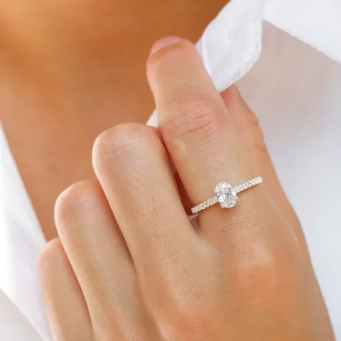 zirkon ring i sølv
