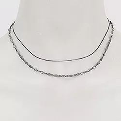 RebekkaRebekka halskæde i sort rhodineret sølv