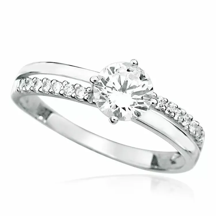 rund hvid zirkon ring i rhodineret sølv