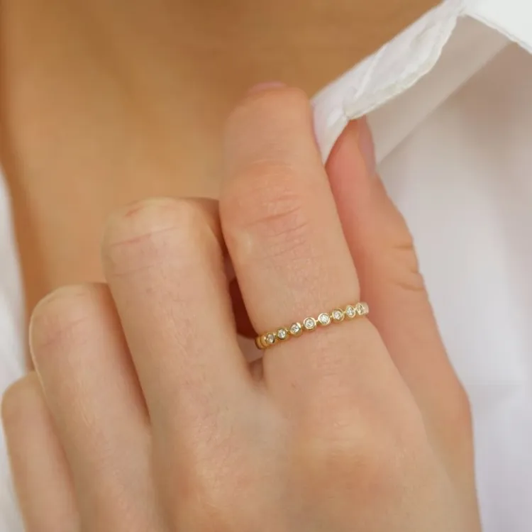 diamantring i 14 karat guld 0,08 ct
