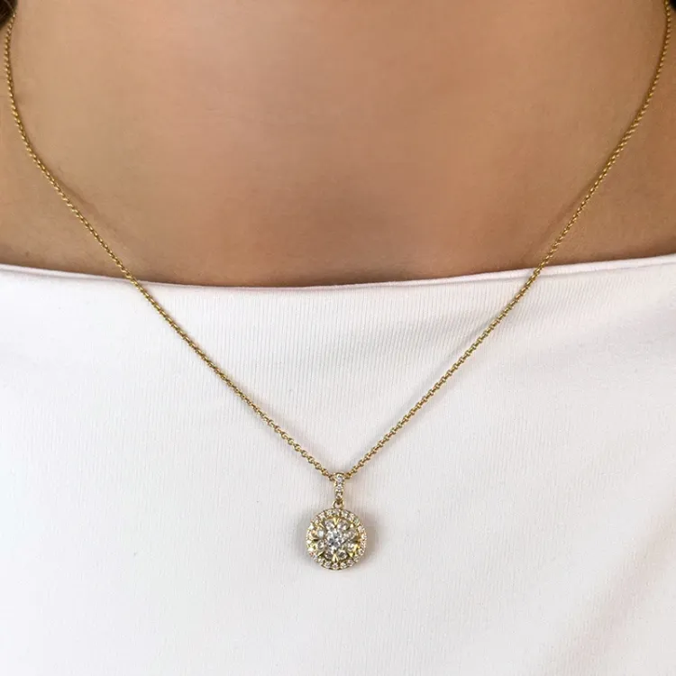 rundt diamantvedhæng i 14 karat guld 0,20 ct 0,38 ct