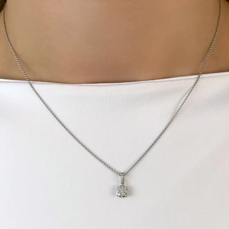 Rundt diamantvedhæng i 14 karat hvidguld 0,10 ct 0,14 ct