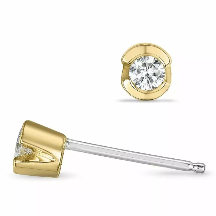 små diamant solitaireørestikker i 14 karat guld og hvidguld med diamant