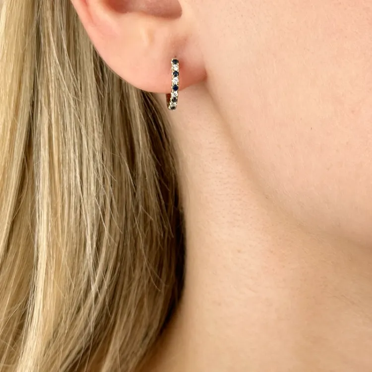 14 mm safir creoler i 14 karat guld med safir og diamant