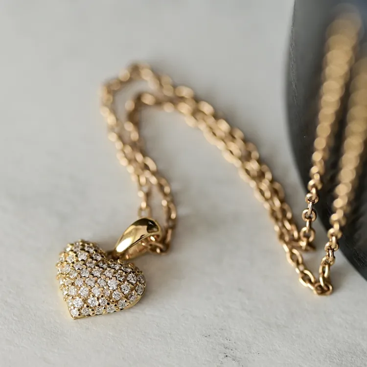 hjerte diamant vedhæng i 14 karat guld 0,288 ct