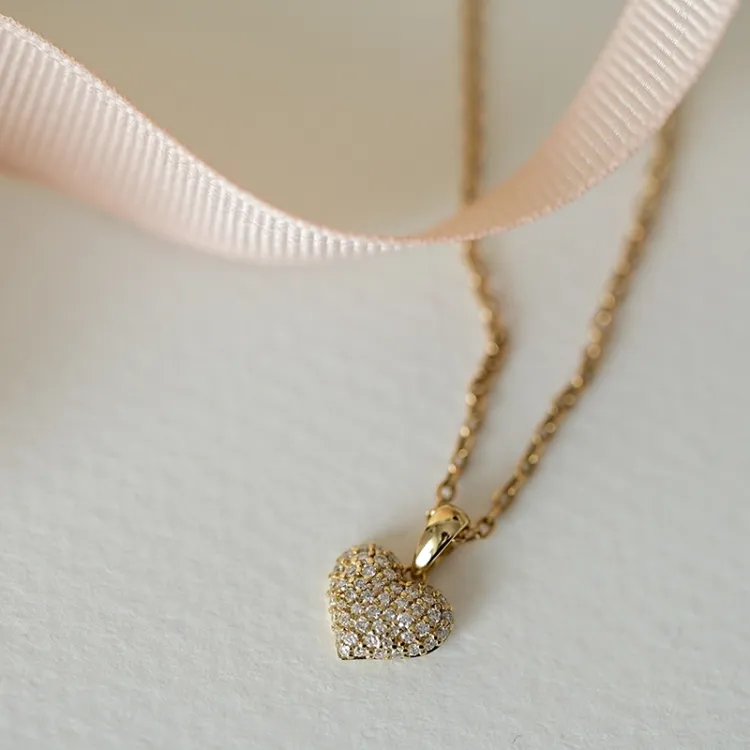 hjerte diamant vedhæng i 14 karat guld 0,288 ct