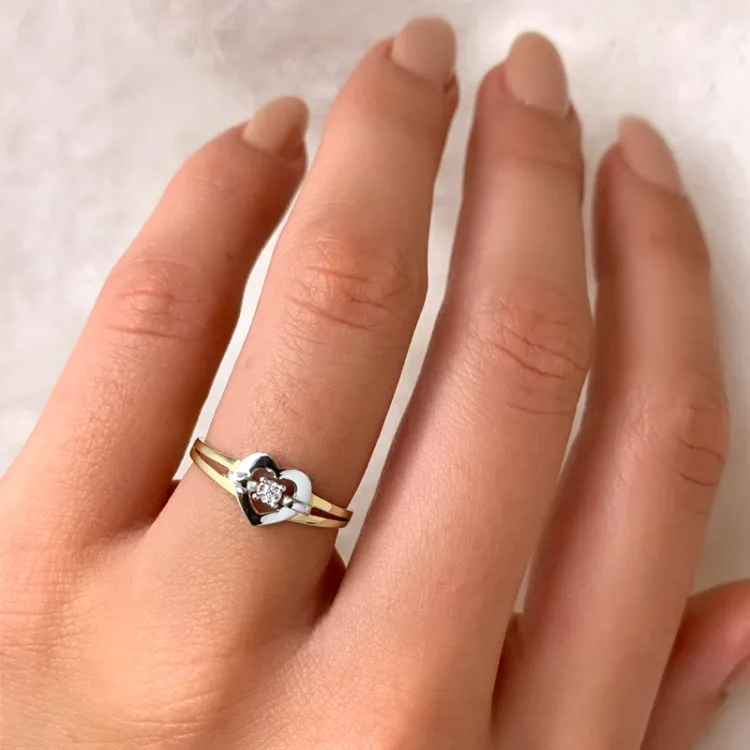 diamant hjertering i 14 karat guld med rhodium 0,01 ct