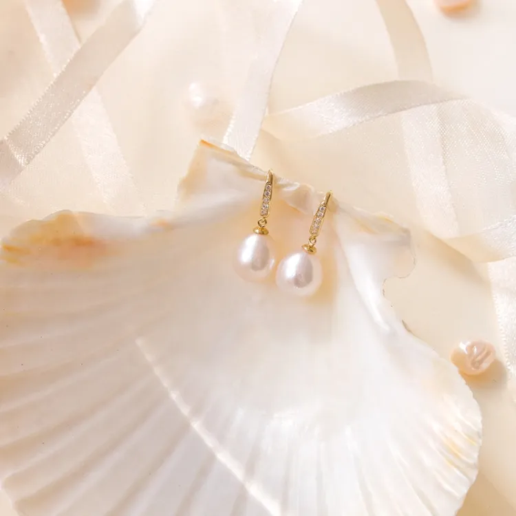 øreringe i 9 karat guld med zirkon - Gold Collection