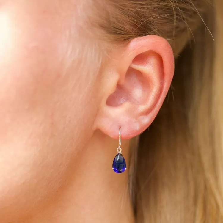 dråbe blå øreringe i 9 karat guld med syntetisk safir - Gold Collection