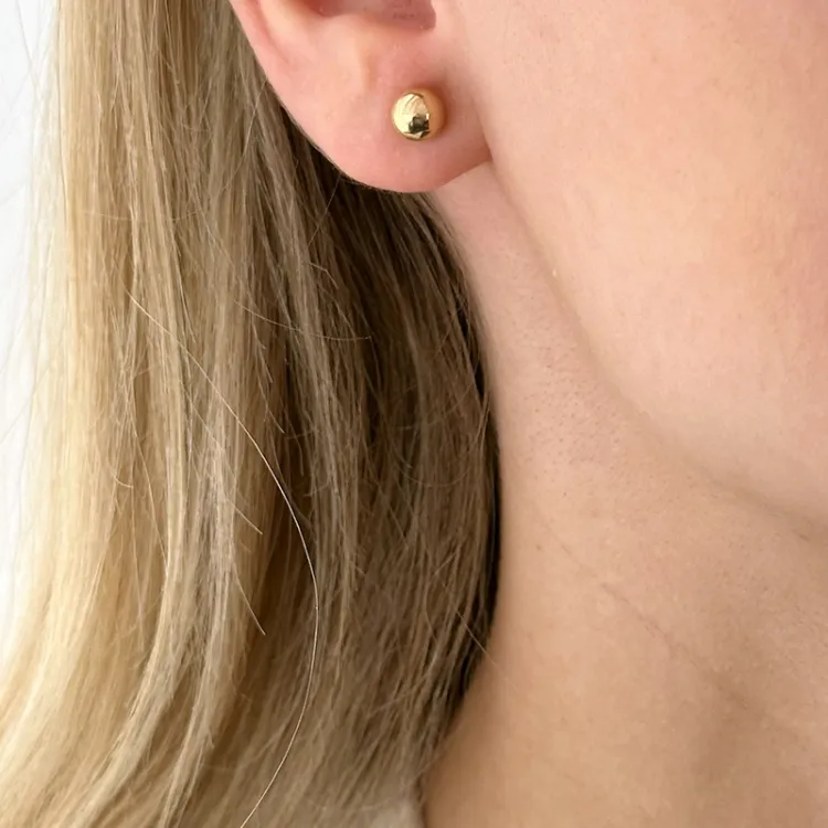 6 mm kugle øreringe i 14 karat guld - Gold Collection