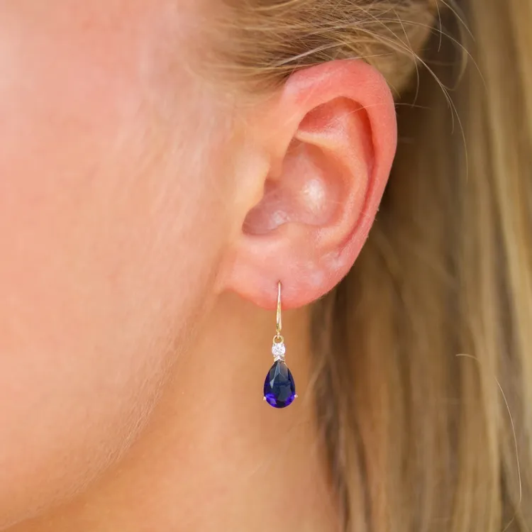 dråbe mørkeblå guldøreringe i 14 karat guld med syntetisk safir og zirkon - Gold Collection