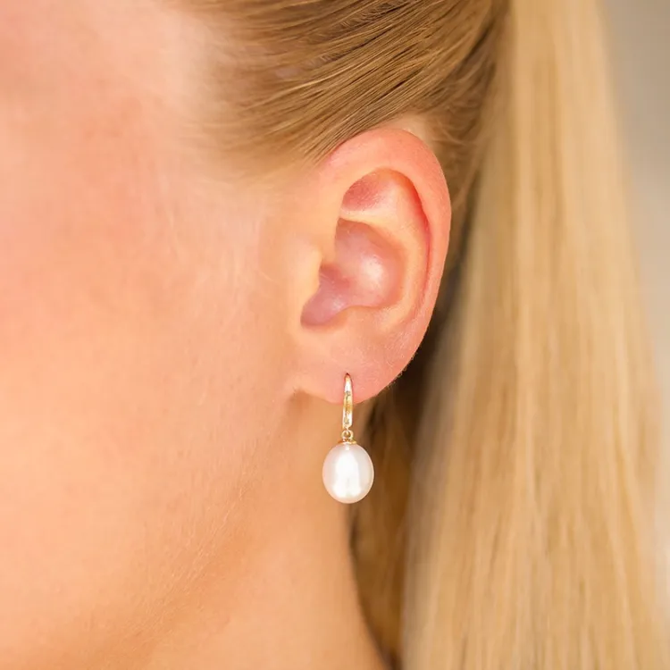 9-9,5 mm perle øreringe i 14 karat guld - Gold Collection