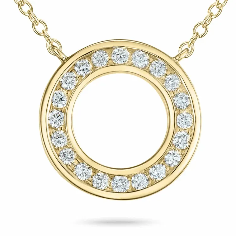 45 cm halskæde med vedhæng i 14 karat guld 0,20 ct
