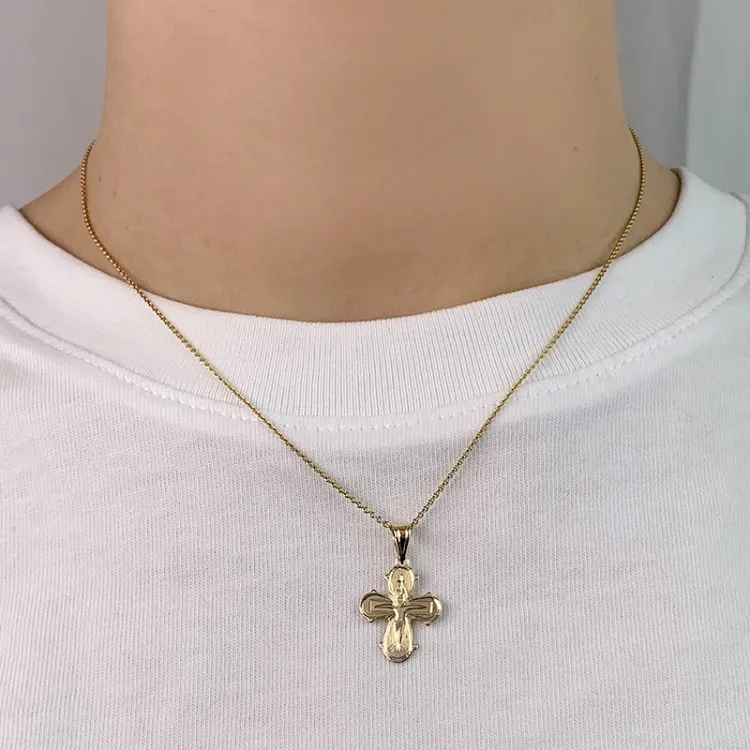 15 x 25 mm dagmarkors i 8 karat guld - Amoré