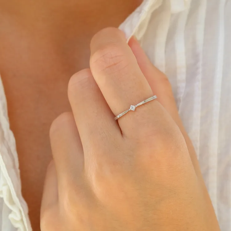 lab grown diamant solitairering i sølv