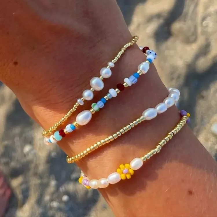 Hultquist Keyla perle armbånd i forgyldt sølv