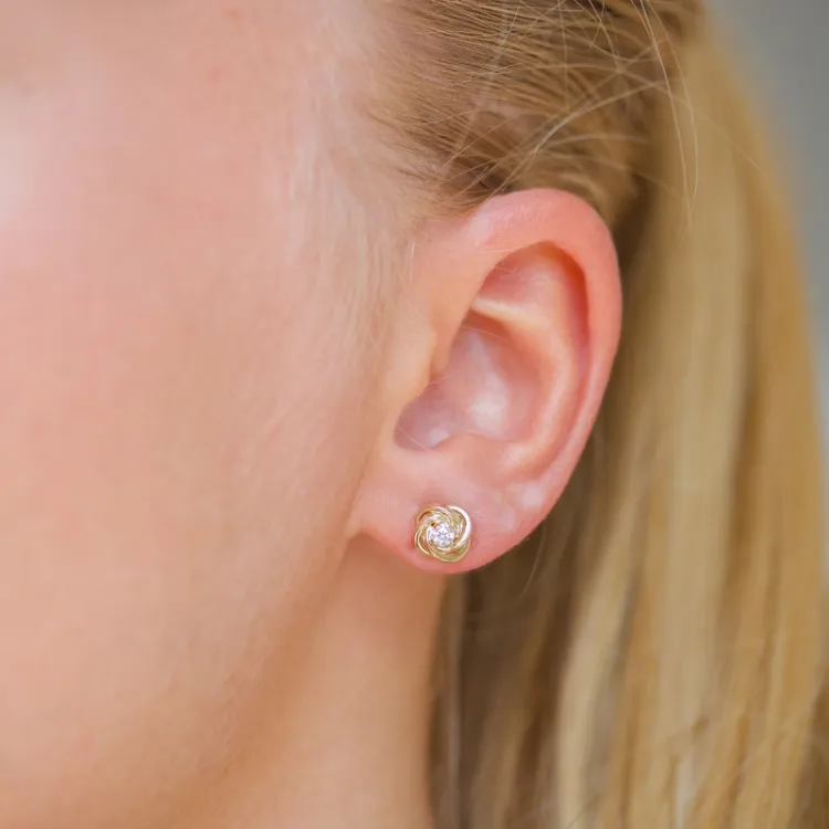 7,5-8 mm øreringe i 9 karat guld med zirkon - Gold Collection