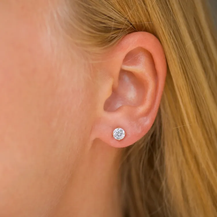 5 mm ørestikker i 9 karat guld med zirkon - Gold Collection