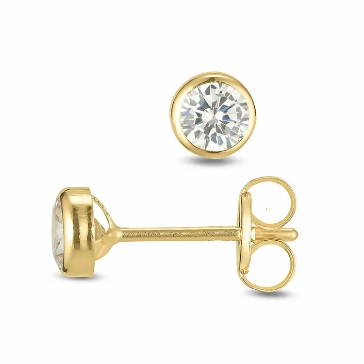 4 mm ørestikker i 9 karat guld med zirkon - Gold Collection