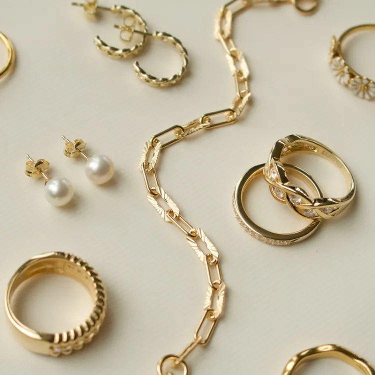 6 mm perle øreringe i 9 karat guld - Gold Collection