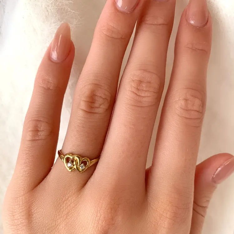 hjerte hvid zirkon ring i 9 karat guld