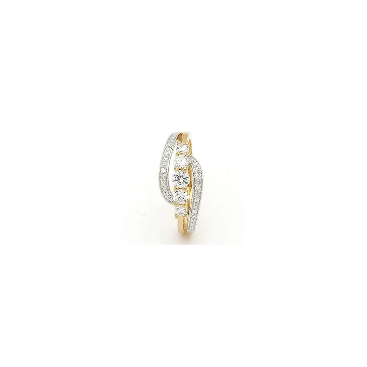 hvid zirkon ring i 9 karat guld med 9 karat hvidguld