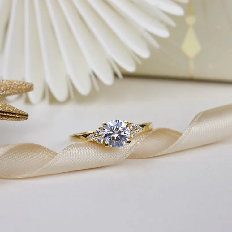 hvid zirkon ring i 9 karat guld - Gold Collection