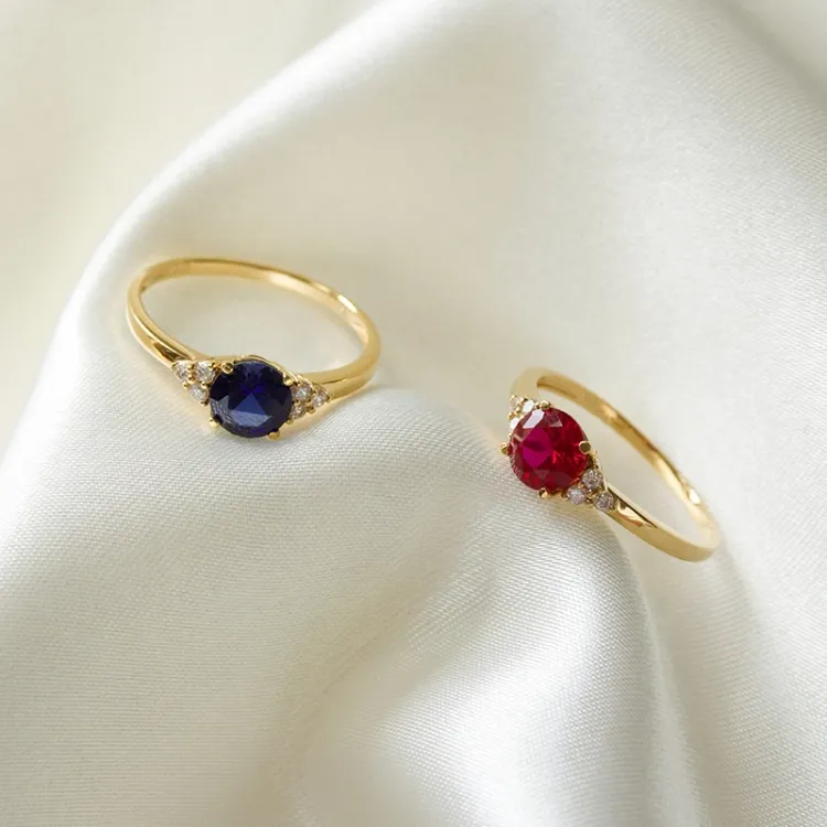 rød rubin ring i 9 karat guld - Gold Collection