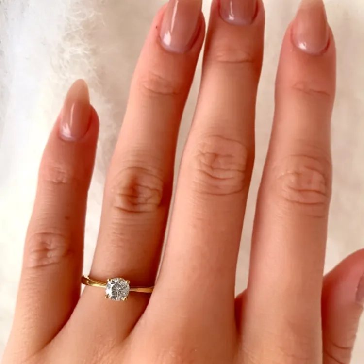 zirkon solitairering i 9 karat guld - Gold Collection