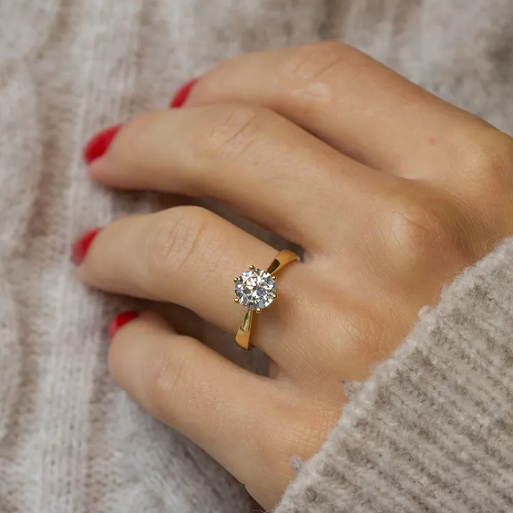 guldring solitairering i 9 karat guld - Gold Collection