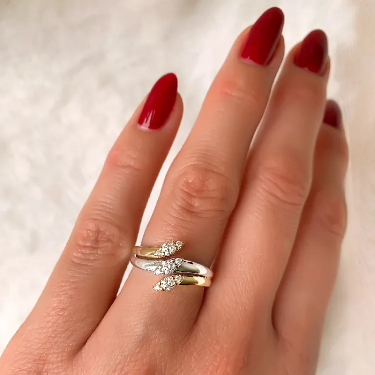 diamant guld ring i 14 karat guld.- og hvidguld 0,31 ct