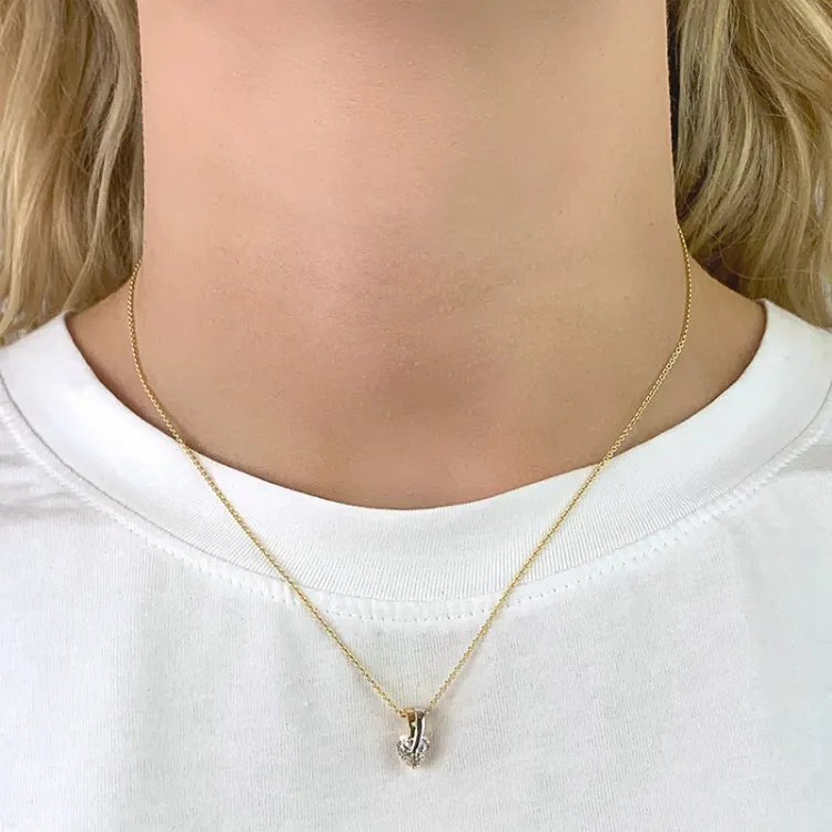 hjerte vedhæng i 9 karat guld med rhodium