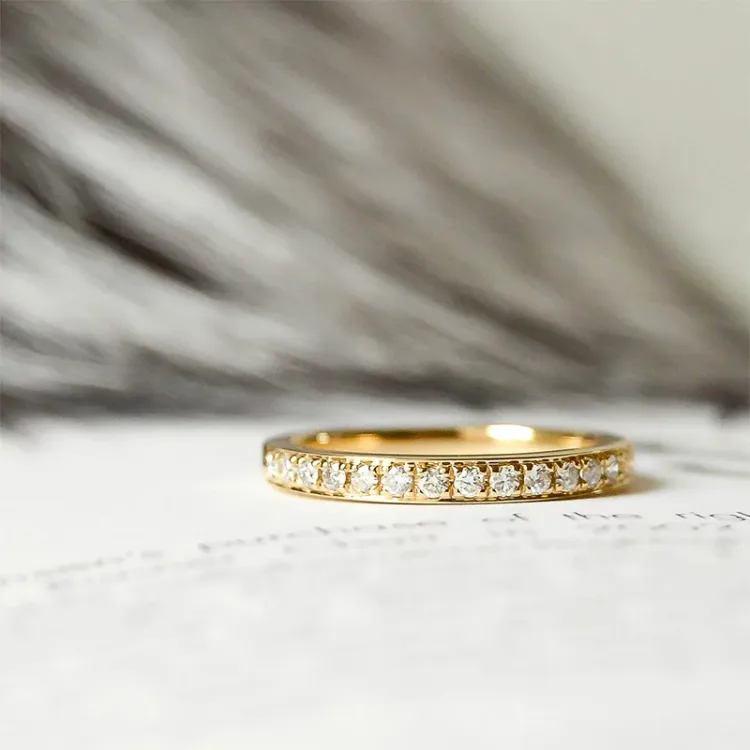 Diamantring i 14 karat guld 0,26 ct