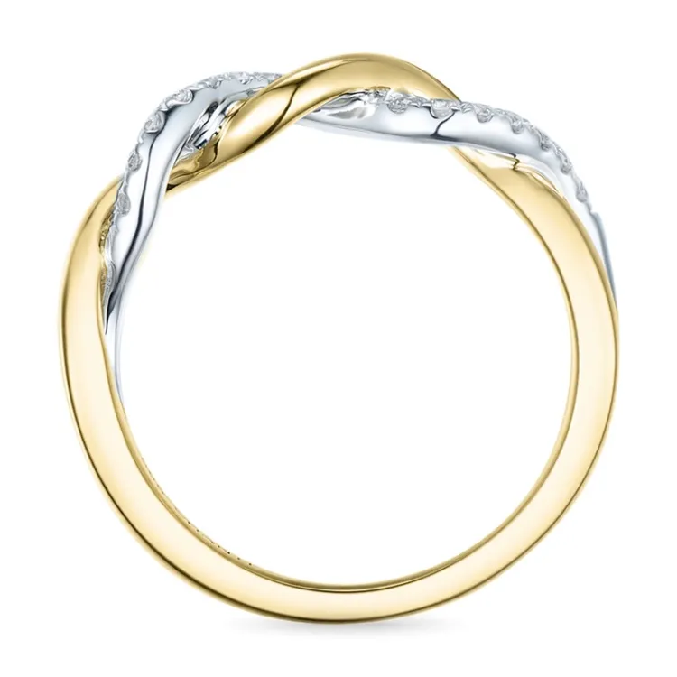 diamantring i 14 karat guld.- og hvidguld 0,13 ct