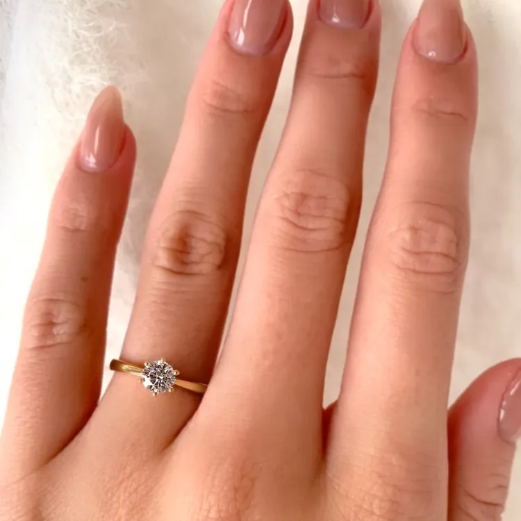 hvid zirkon solitairering i 8 karat guld - Gold Collection