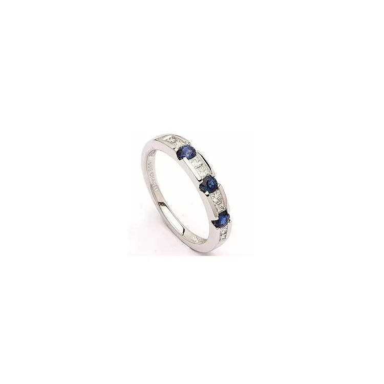 safir diamantring i 14 karat hvidguld 0,27 ct 0,41 ct