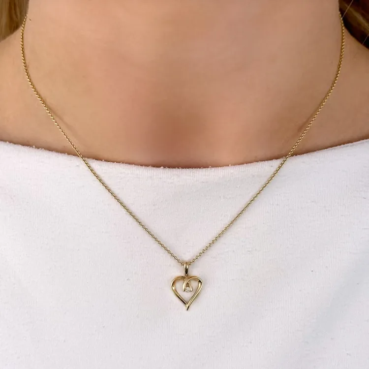 hjerte diamantvedhæng i 14 karat guld 0,02 ct