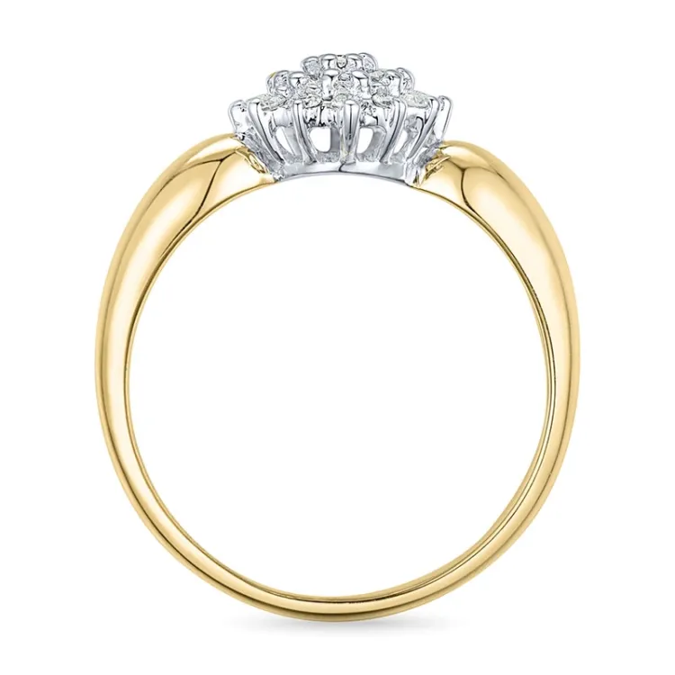 Diamantring i 14 karat guld.- og hvidguld 0,27 ct