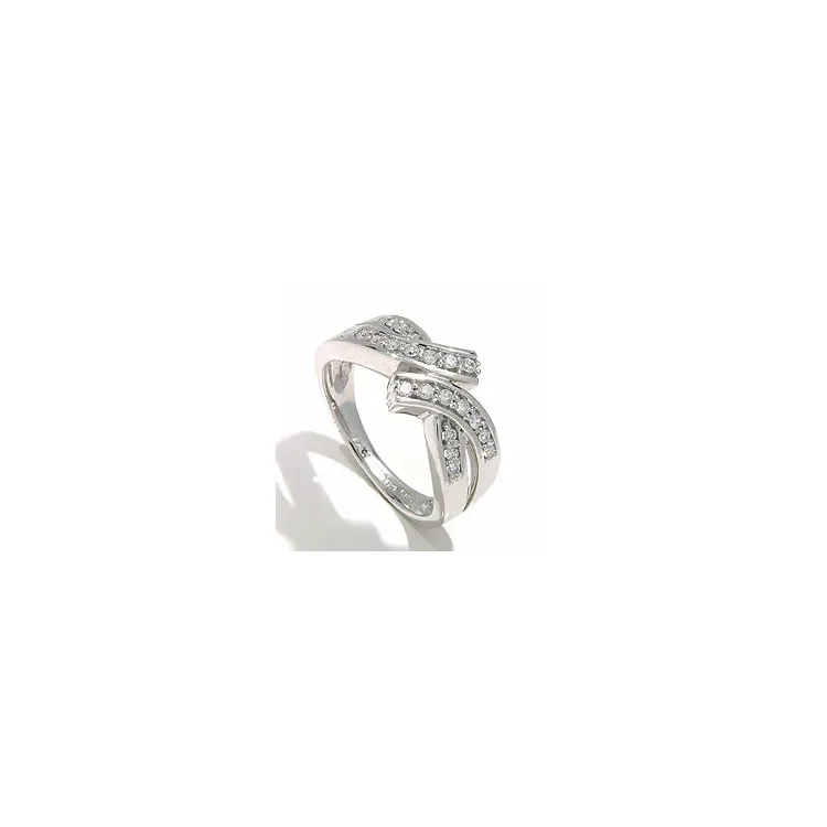 hvidgulds ring i 14 karat hvidguld 0,26 ct