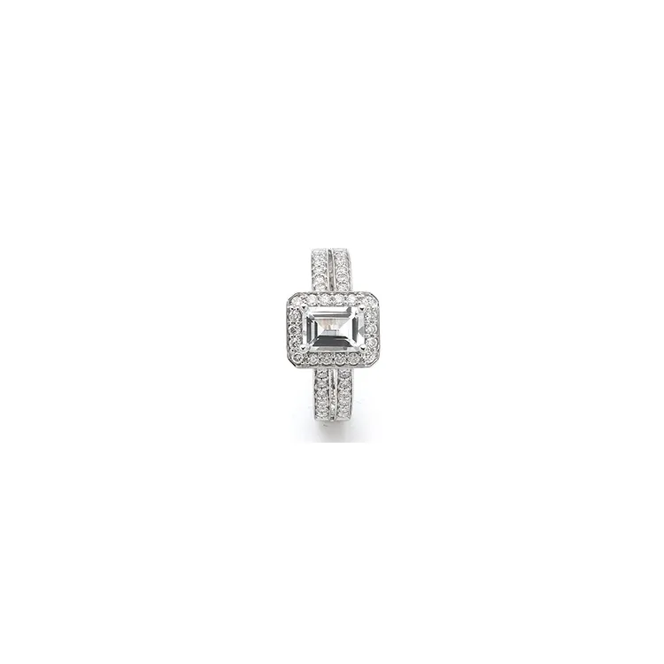 firkantet diamantring i 14 karat hvidguld 0,43 ct 