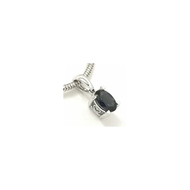 safir vedhæng i 14 karat hvidguld 0,55 ct ct