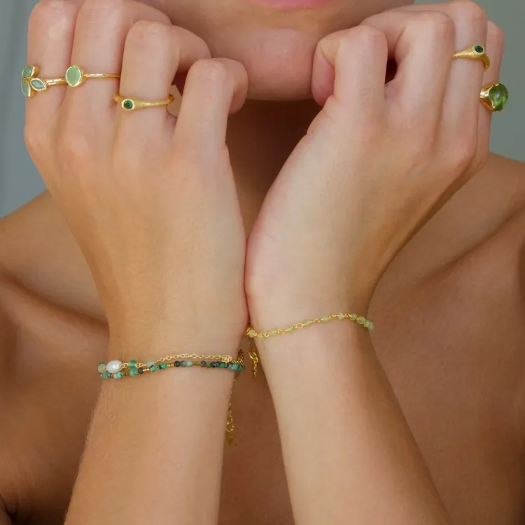 ægte peridot armbånd i forgyldt sølv 15 cm plus 6 cm x 3,0 mm - Loom Stones
