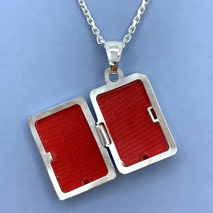 medaljon i sølv