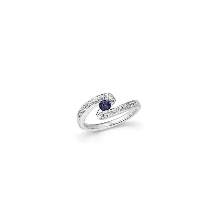 blå safir diamantring i 14 karat hvidguld 0,084 ct